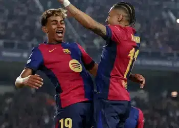 Barcelona thăng hoa tại Champions League