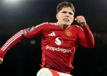 Garnacho rục rịch rời Manchester United?