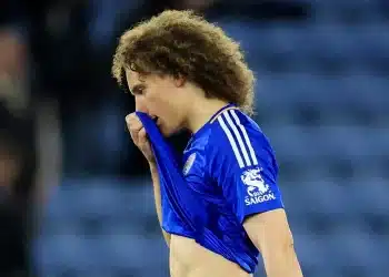 Leicester đếm ngược ngày xuống hạng