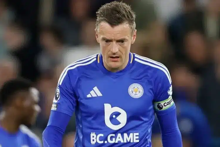 Leicester tiến sát cánh cửa xuống hạng