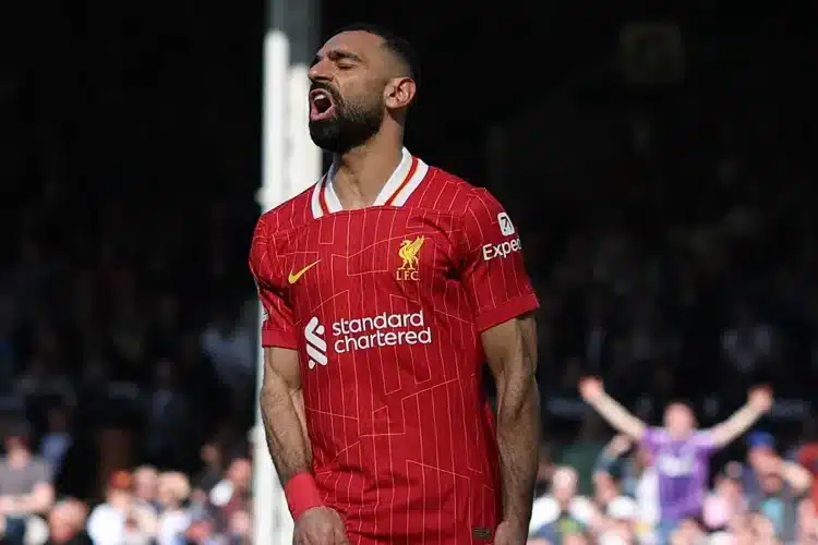 Liverpool thua sốc Fulham