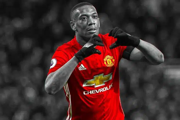 Martial và bi kịch của tài năng trẻ sáng giá hơn Mbappe