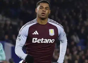 Rashford ghi bàn liên tiếp