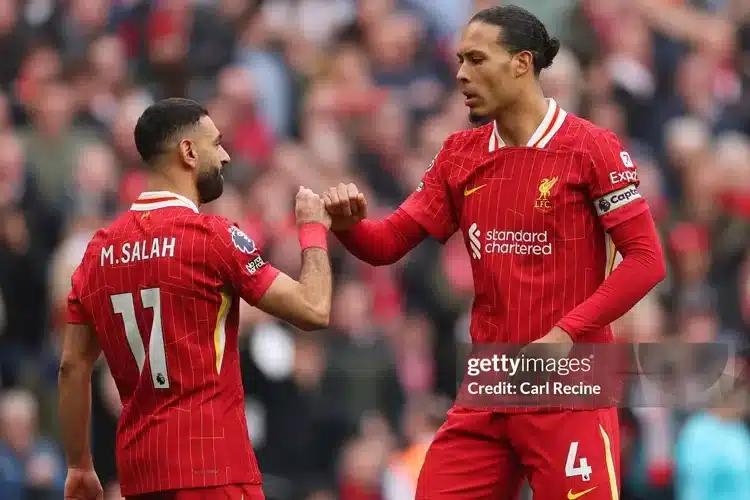 Liverpool trói chân thành công 2 trụ cột?