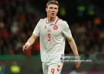 ‘MU làm Hojlund thui chột’