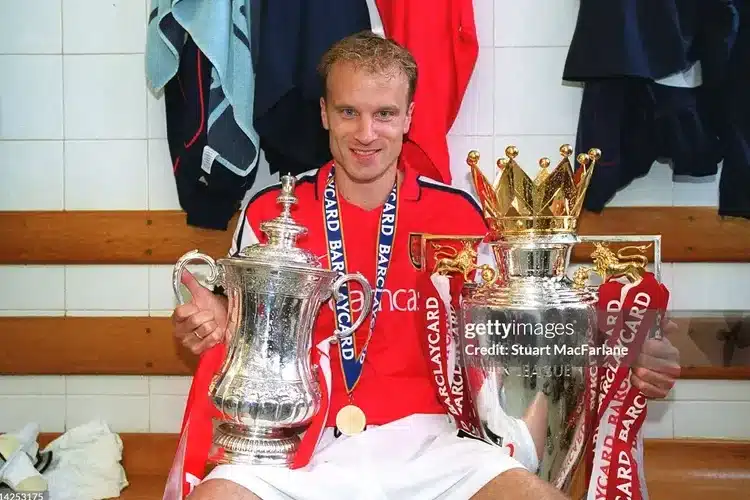 Bergkamp – Sản phẩm hoàn hảo của triết lý bóng đá tổng lực