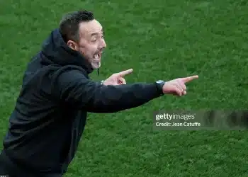 Các cầu thủ Marseille ra mặt nổi loạn chống HLV