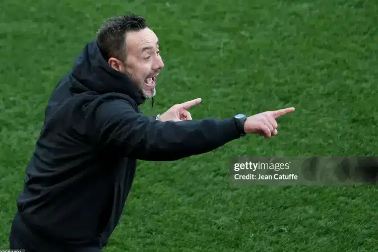 Các cầu thủ Marseille ra mặt nổi loạn chống HLV