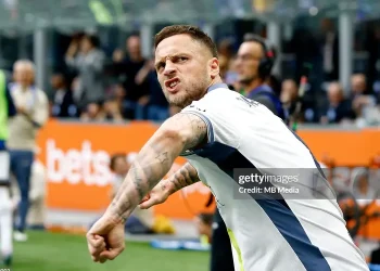 Dự bị tỏa sáng, Inter củng cố ngôi đầu bảng