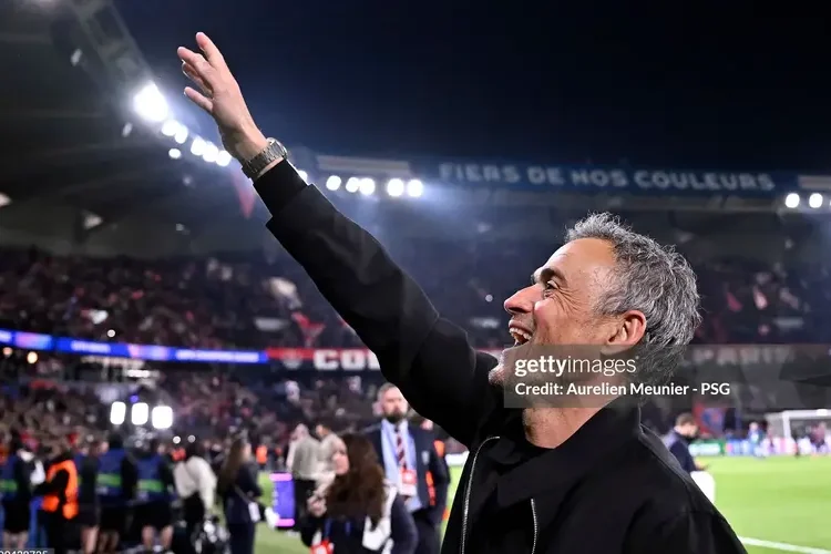 Enrique khẳng định PSG sẽ không đá tử thủ trong trận lượt về