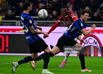 Inter tiếp tục không thắng AC Milan trong lần đối đầu thứ 4 mùa này