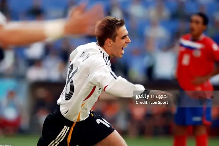 Philipp Lahm – Thủ lĩnh nhỏ bé nhưng thông minh kiểu Đức
