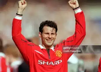 Ryan Giggs – Thiên thần trên sân, quỷ sứ ngoài đời