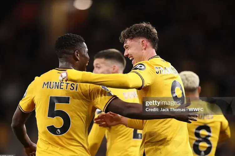 Thắng nhẹ West Ham, Wolves bỏ xa khu vực nguy hiểm 12 điểm