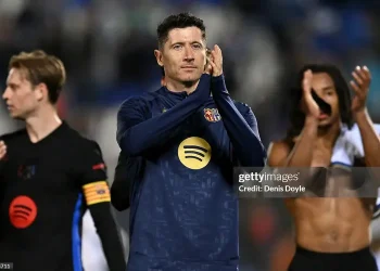 Thắng tối thiểu, Barcelona nới rộng với Real Madrid lên 7 điểm