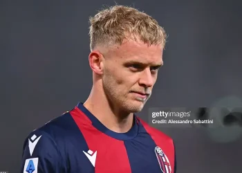 Tiền đạo hàng đầu Đan Mạch bị đồn zombie cắn đúng sinh nhật