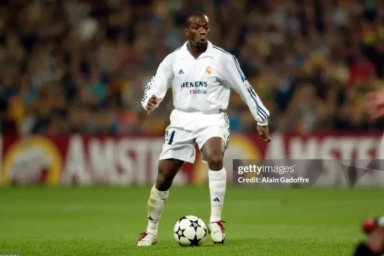 Tiền vệ mỏ neo là gì, Lịch sử, Vai trò, Điểm mạnh và Điểm yếu