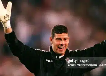 Francesco Toldo, tay thủ môn đi trước thời đại