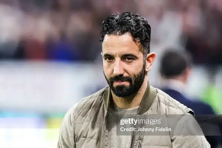 MU chốt quyết tương lai HLV Amorim