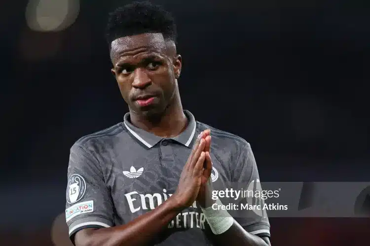 Vinicius chê 1 tỷ euro từ Saudi Arabia