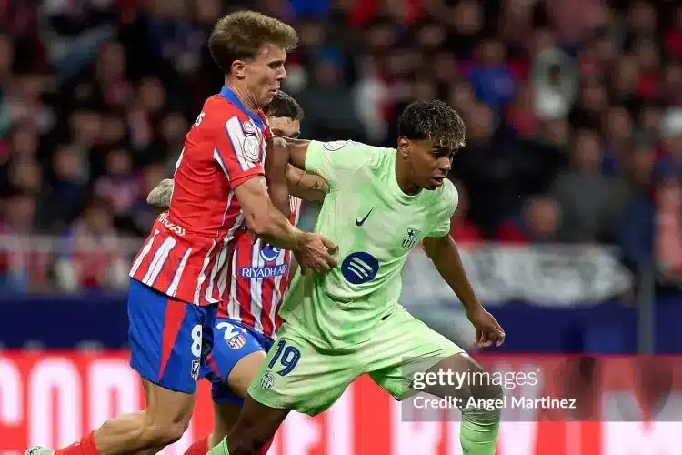 Yamal hay hơn Messi ở cùng độ tuổi