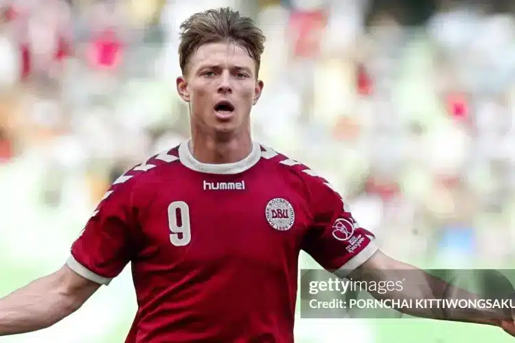 Còn ai nhớ Jon Dahl Tomasson?