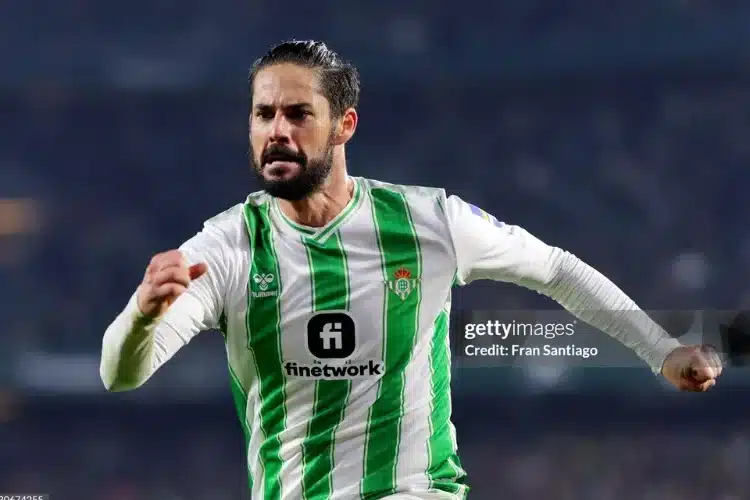 ‘Ma thuật’ trong đôi chân của Isco