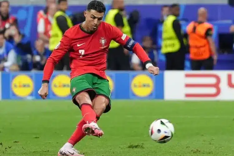 Loạt luân lưu – gia vị không thể thiếu của những trận cầu đỉnh cao