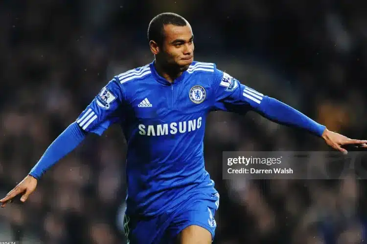 Ashley Cole, cơn ác mộng của Ronaldo