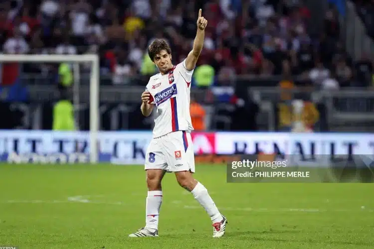 Juninho, thiên tài sút phạt