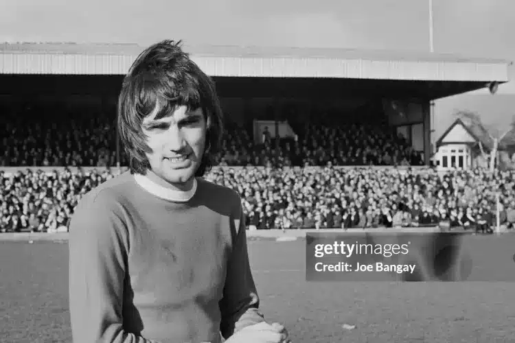 Màn trình diễn 6 bàn thắng kinh điển của George Best