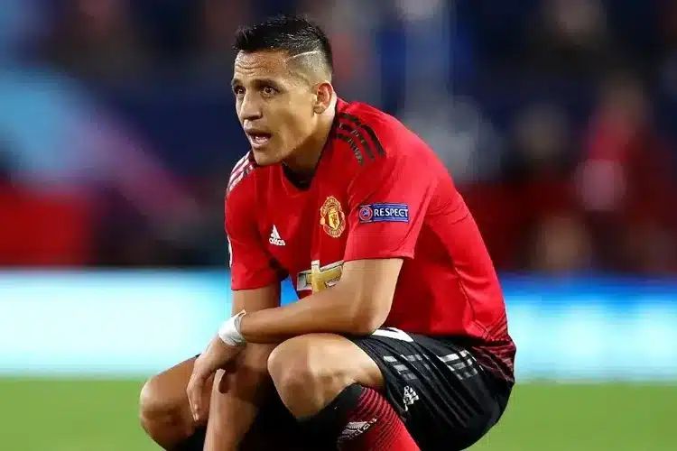 Alexis Sanchez và Man Utd: Sai người, sai thời điểm
