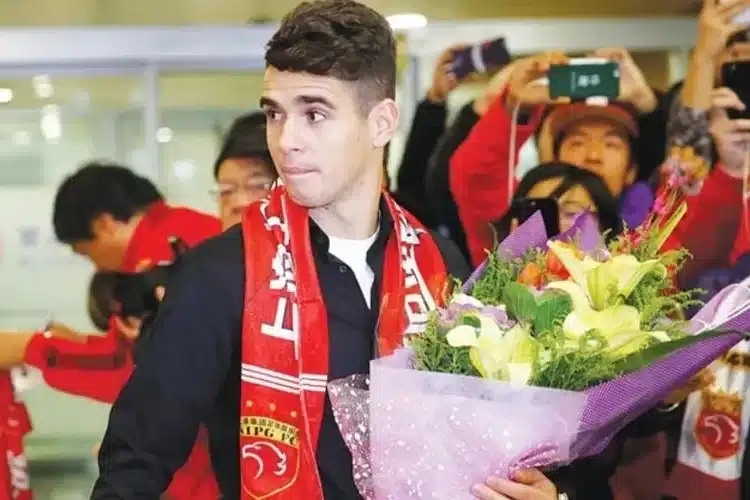 Oscar và canh bạc của tiền bạc, danh vọng