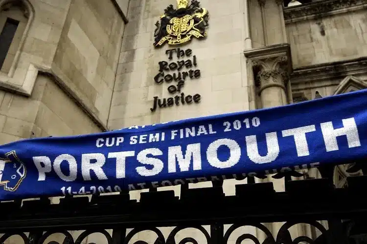 Portsmouth và sự lụi tàn của một thế lực Premier League