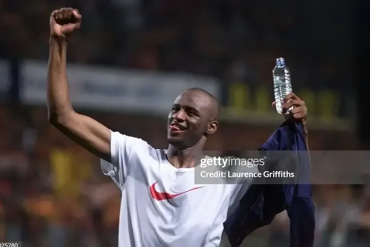 Patrick Vieira – Người khổng lồ tinh tế