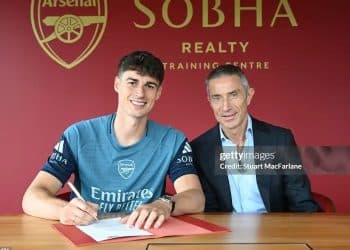 Thời đại của Giám đốc Thể thao: Quyền lực định hình thế giới bóng đá