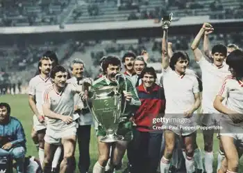 Đêm Duckadam hóa bất tử, cản 4 quả 11m của Barcelona