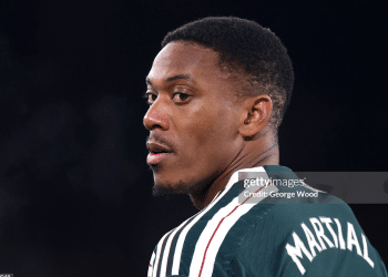 Martial sớm nở nhưng chóng tàn.