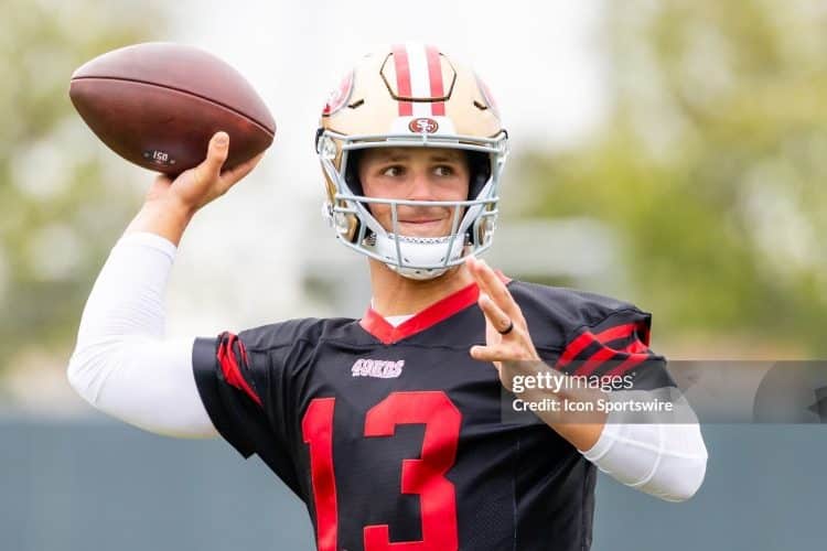 Cuộc chiến xuyên thế kỷ về bóng đá: 'Soccer' hay 'Football'?