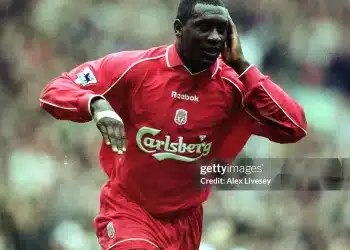 Emile Heskey – Gã khổng lồ hết mình vì đồng đội