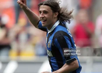 Hernán Crespo – Sát thủ trong vòng cấm