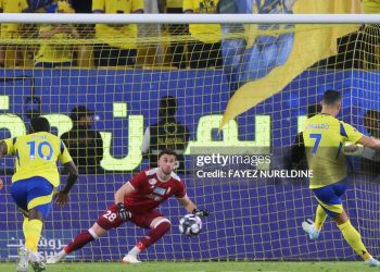 Phạt đền trong bóng đá là gì?