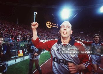 Mario Basler – Huyền thoại ngổ ngáo của Đức