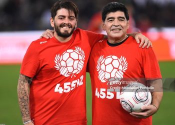 Câu chuyện Maradona nhận con: Tuyệt đối điện ảnh
