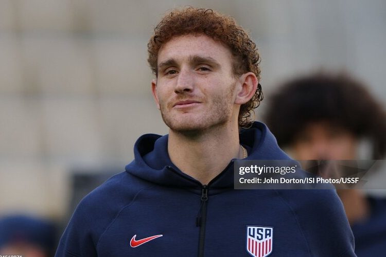 Premier League ngại chiêu mộ cầu thủ từ Championship