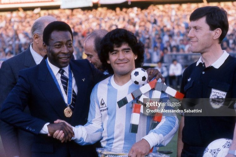 Số 10 qua dòng chảy lịch sử