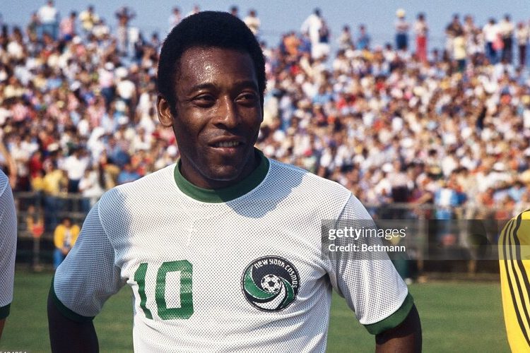 Số áo cầu thủ từ đâu mà có?