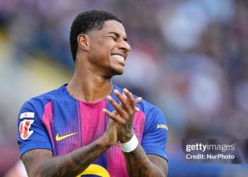 Marcus Rashford tái sinh tâm hồn bóng đá ở Barcelona