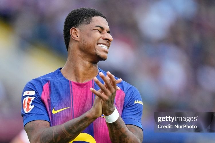 Marcus Rashford tái sinh tâm hồn bóng đá ở Barcelona