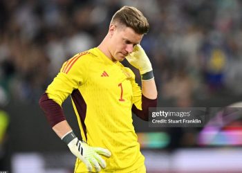 Ter Stegen mãi là ‘cái bóng’ của Neuer ở tuyển Đức